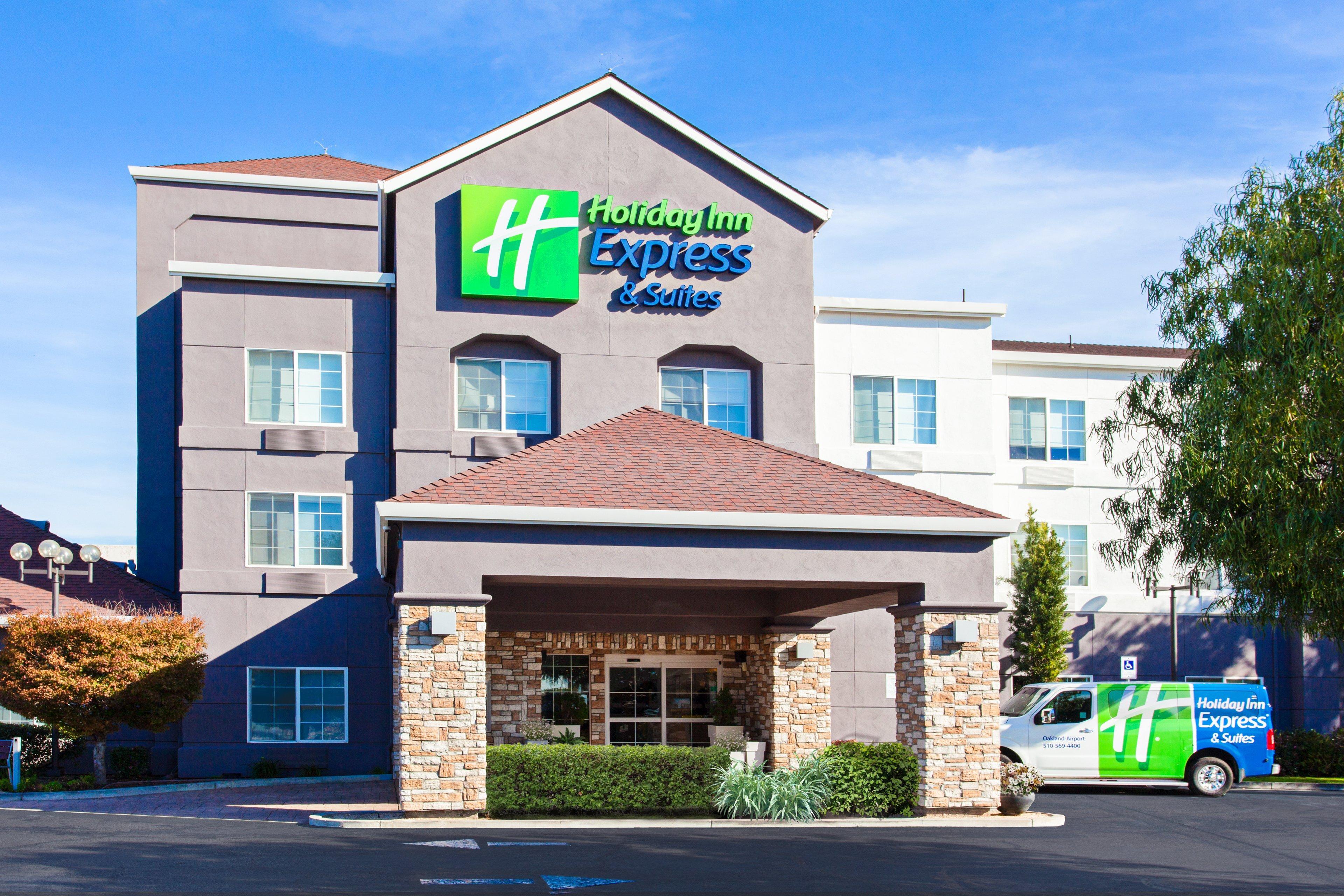 Holiday Inn Express & Suites Oakland - Airport By Ihg Exterior foto