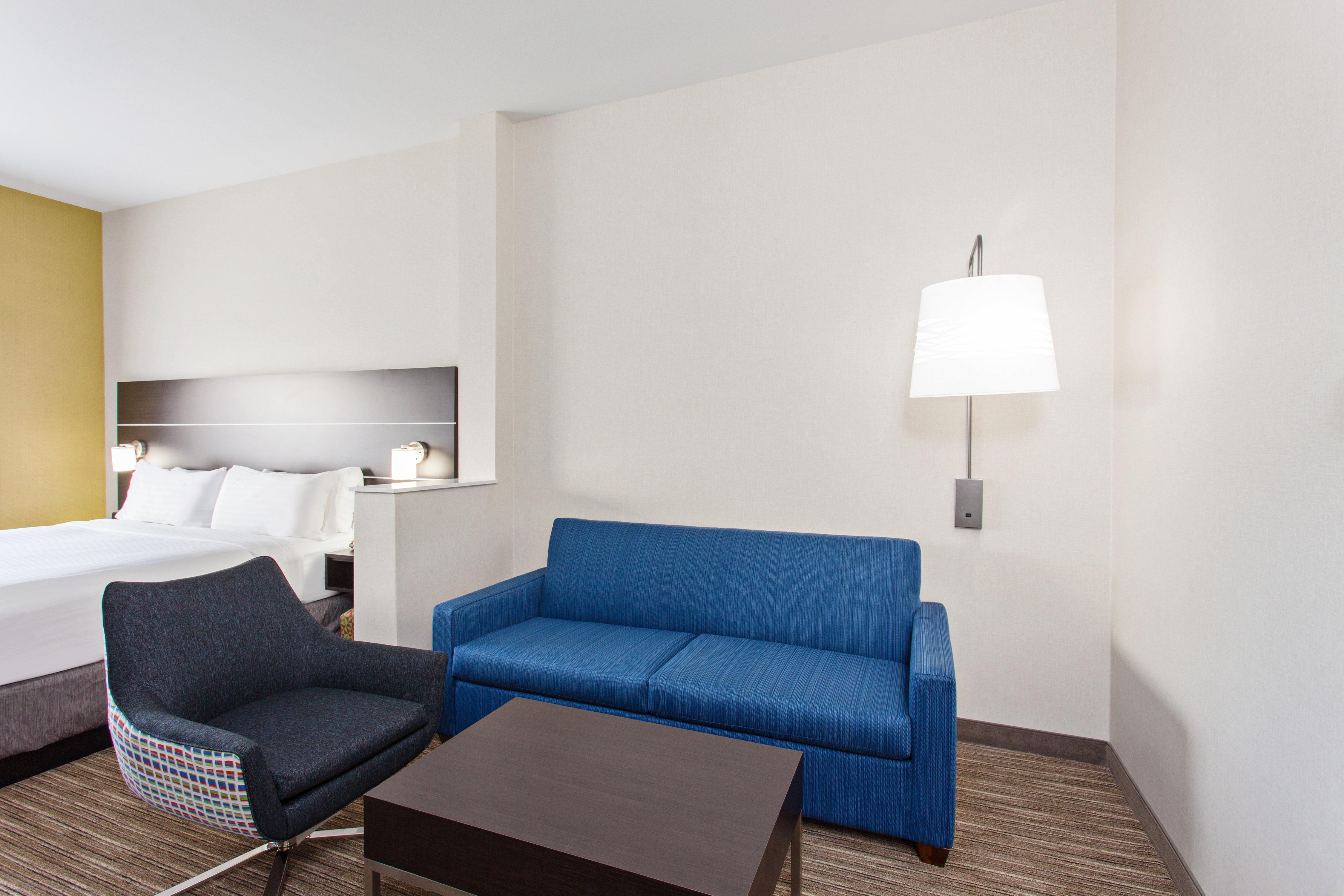 Holiday Inn Express & Suites Oakland - Airport By Ihg Exterior foto